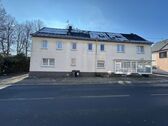 Hausansicht - Provisionsfrei* Attraktives Investitionsobjekt im Herzen von Wirges - Mehrfamilienhaus mit Potenzial (Sanierung über KFW mit bis zu 45% Tilgungszuschuss möglich)