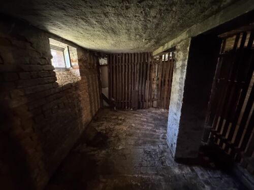 21 Keller Zwenkau C16_7335 - 