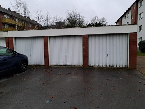 Garagen - 45 Zimmer Mehrfamilienhaus, Wohnhaus in Gelsenkirchen / Ückendorf