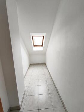 Abstellraum 2 - Etagenwohnung mit 88,00 m&sup2; in Erlangen OT zur Miete