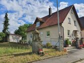 Bild - Ortsrandlage! Gepflegtes Einfamilienhaus mit weiterer Wohnung in 97440 Werneck-Vasbühl, 23 Minuten von Würzburg (ID 10191)
