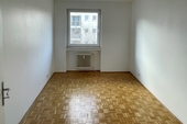 Schlafzimmer 1 - Etagenwohnung mit 70,20 m&sup2; in Offenbach zum Kaufen