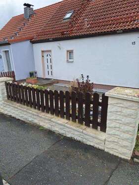 Ansicht Haus 1 - Doppelhaushälfte mit 185,00 m&sup2; in Pößneck zum Kaufen