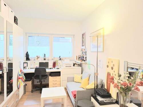 Kinder- / Arbeitszimmer - 