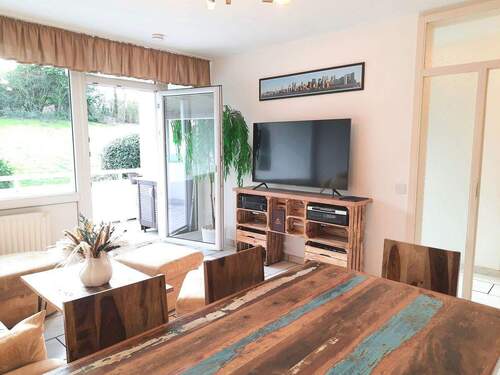 Wohnzimmer - 2 Zimmer Etagenwohnung in Recklinghausen