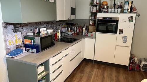 Küche mit Einbauküche - Etagenwohnung mit 88,71 m² in Mittweida zur Miete