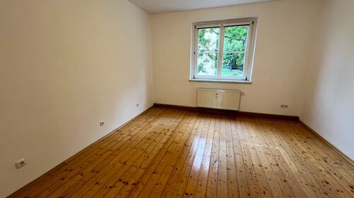 Schlafzimmer - Etagenwohnung mit 62,25 m² in Rochlitz zum Kaufen