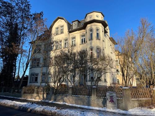 Hausansicht Straßenseite - 3 Zimmer Etagenwohnung zur Miete in Chemnitz