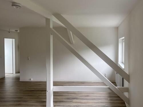 Wohnzimmer - 3 Zimmer Dachgeschoßwohnung in Chemnitz