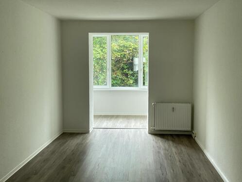 Schlafzimmer - 3 Zimmer Erdgeschoßwohnung zur Miete in Chemnitz