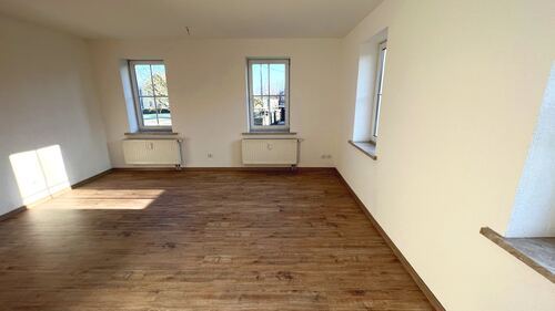 Wohnzimmer - EG - 10 Zimmer Mehrfamilienhaus, Wohnhaus in Mittweida