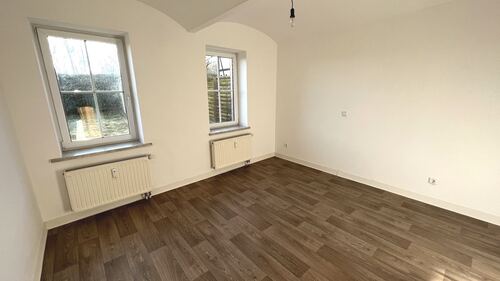 Schlafzimmer - EG - Mehrfamilienhaus, Wohnhaus mit 244,00 m&sup2; in Mittweida zum Kaufen