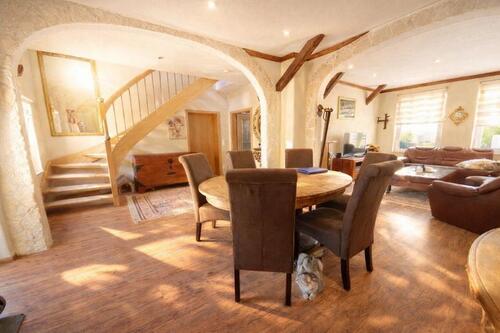 Zentraler Wohn- u. Essbereich - Mehrfamilienhaus, Wohnhaus mit 147,00 m&sup2; in Elmshorn zum Kaufen