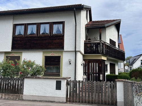 Ansicht_Seite - Einfamilienhaus mit 250,00 m² in Dachau zum Kaufen
