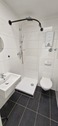 Bad mit Dusche - 
