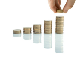 Kosten bei der Kreditkartenbestellung genau vergleichen - Münze ablage ausgeben bank banking business capital column counting darlehen earnings einkochen financial firmen logo geben geld gewinn growth handel hartgeld holding hände investieren kapitalanlage kaufen konsument konzept kosten lohn märkte pile preisvorteil reich retro revenue siegen stapel treasure wechseln wernigerode wertvoll wirtschaftliche lage wohlstand zahlen.