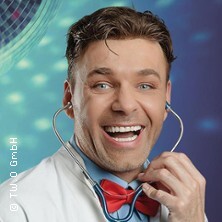 Andreas Köhler ist Frauenarzt Dr. Löchler - Boulevardtheater Dresden
