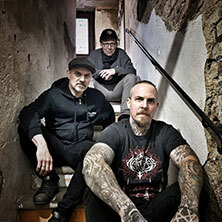 Schirenc play Pungent Stench