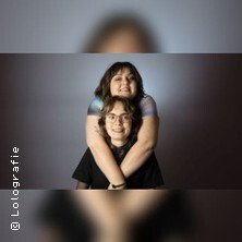 Teresa Reichl und Lena Krebs - Lesen ist schwul